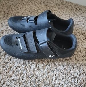 Pearl Izumi Cycling Shoes 42